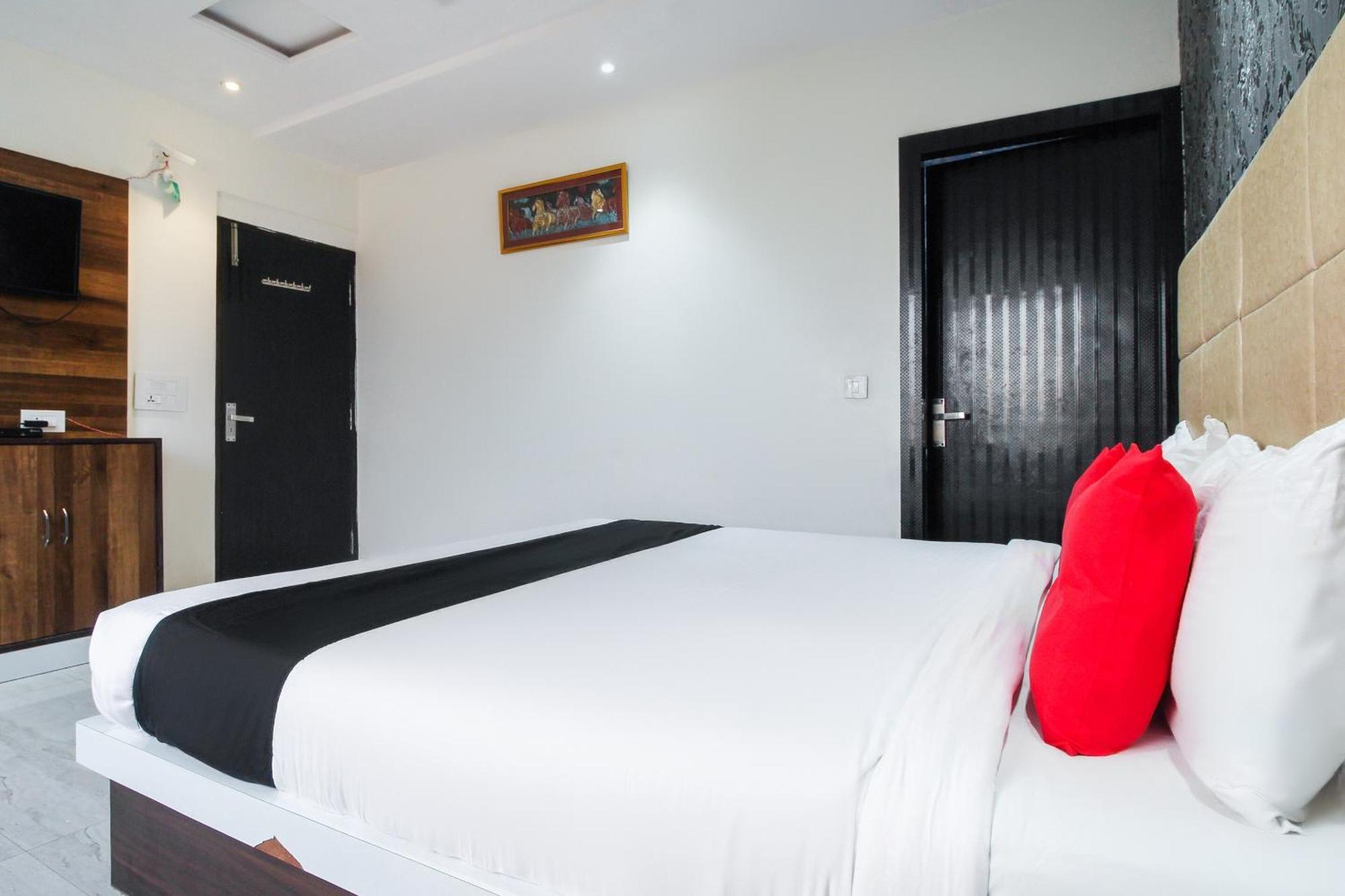 Hotel O Jalsa Tājganj المظهر الخارجي الصورة